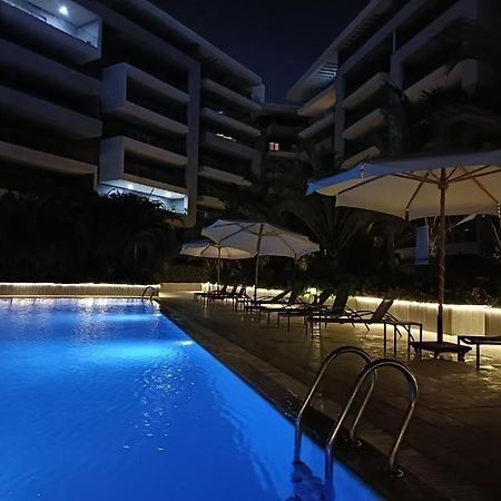 Parkside Boutique 3 Bbr Serviced Apartment - Ocean Blue - Near Airport カイロ エクステリア 写真