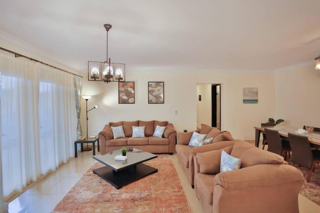 Parkside Boutique 3 Bbr Serviced Apartment - Ocean Blue - Near Airport カイロ エクステリア 写真